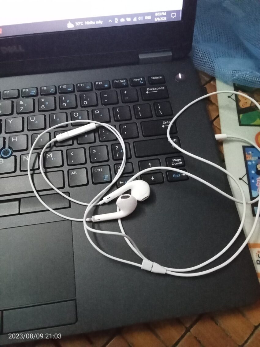 Tai Nghe IPhone Apple có dây chính hãng mới nhất - Ảnh 2